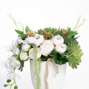 Baltos ir zalios dirbtines geles