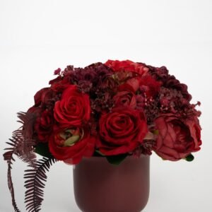 raudonos dirbtines rozes